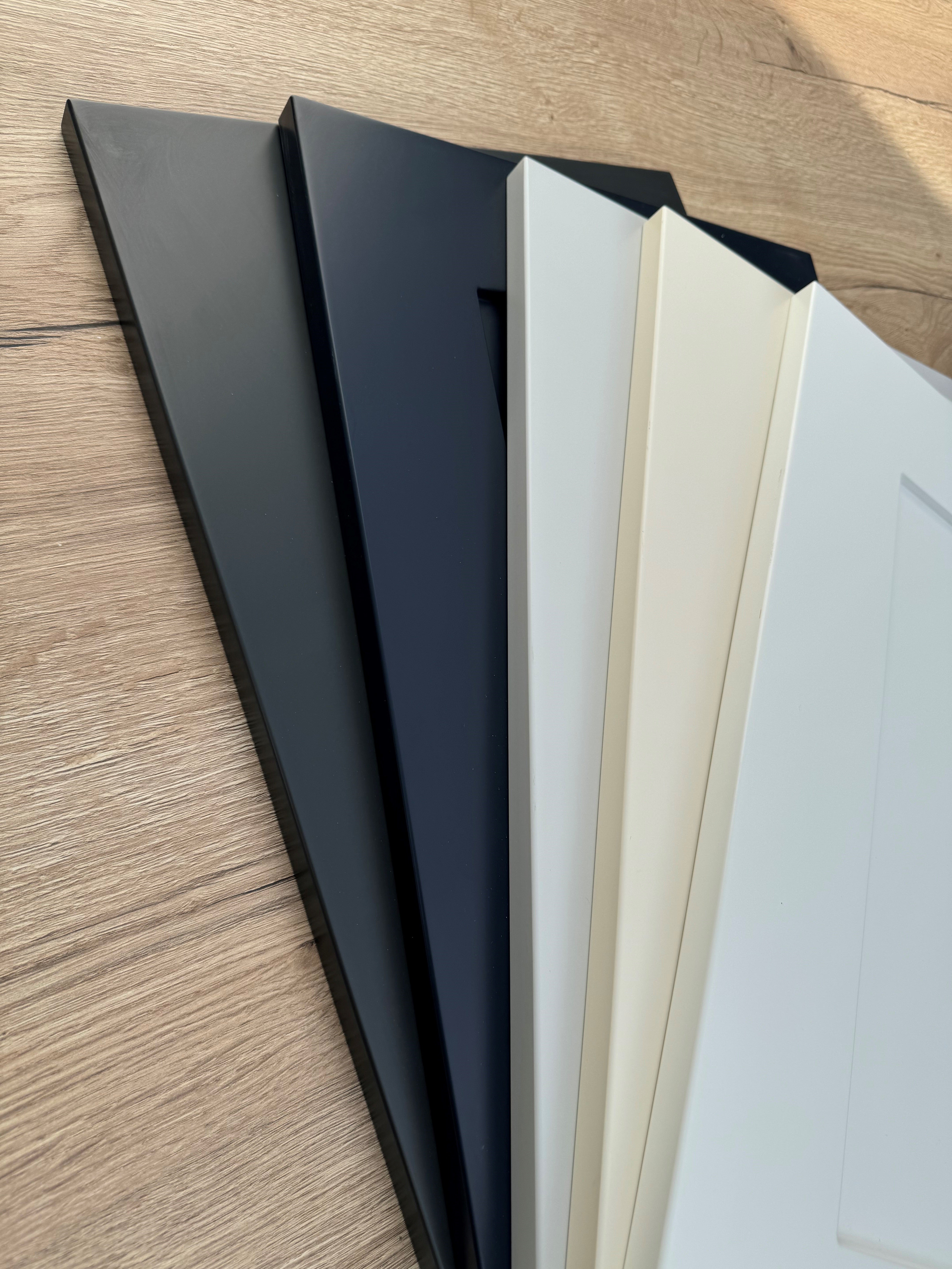 Shaker Kitchen Door - Harrogate Range - Anthracite | Aspin Collins