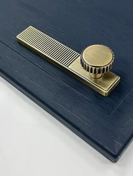 Lined Knob & Backplate Handle – Eton | Antique Brass / Anthracite / Gold | Aspin Collins