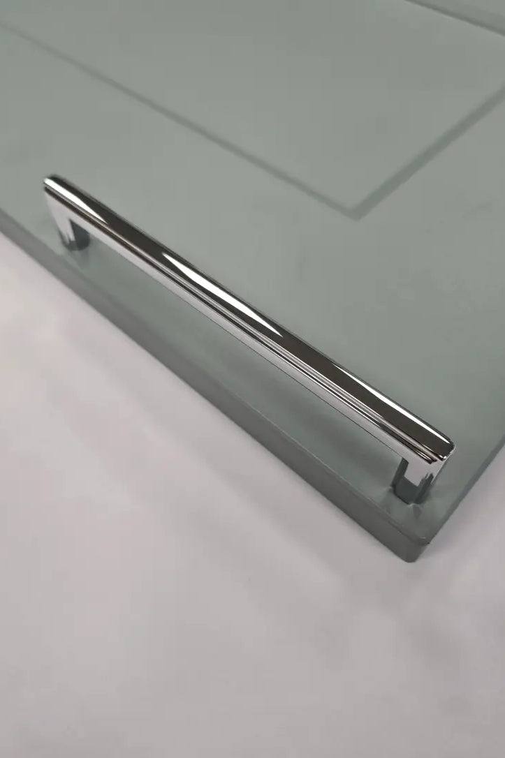 Thornbury Slim D-Handle with Matching Knob | Chrome | Aspin Collins