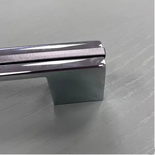 Kitchen D Shaped Handle – Solaris | Chrome/Black | Aspin Collins