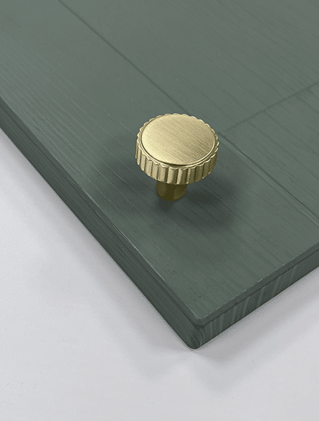 Lined Knob & Backplate Handle – Eton | Antique Brass / Anthracite / Gold | Aspin Collins