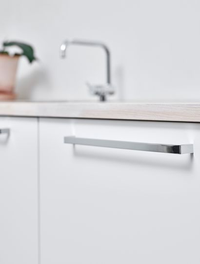 Seam - Squared Bar Working Handle | Black, Chrome, Inox | Aspin Collins