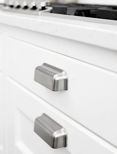 Port Cup - Modern Rectangular Cup Pull | Brown, Grey, Inox Look | Aspin Collins