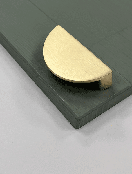 Lined/Smooth Crescent Pull Handle | Oxfordshire | Luxury | Aspin Collins