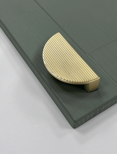 Lined/Smooth Crescent Pull Handle | Oxfordshire | Luxury | Aspin Collins
