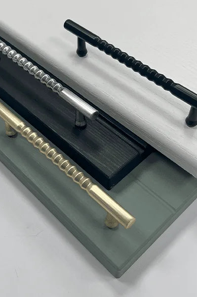 Kelmscott Spiral-Ribbed Bar Handle | Black, Brushed Brass & Brushed Nickel | Aspin Collins