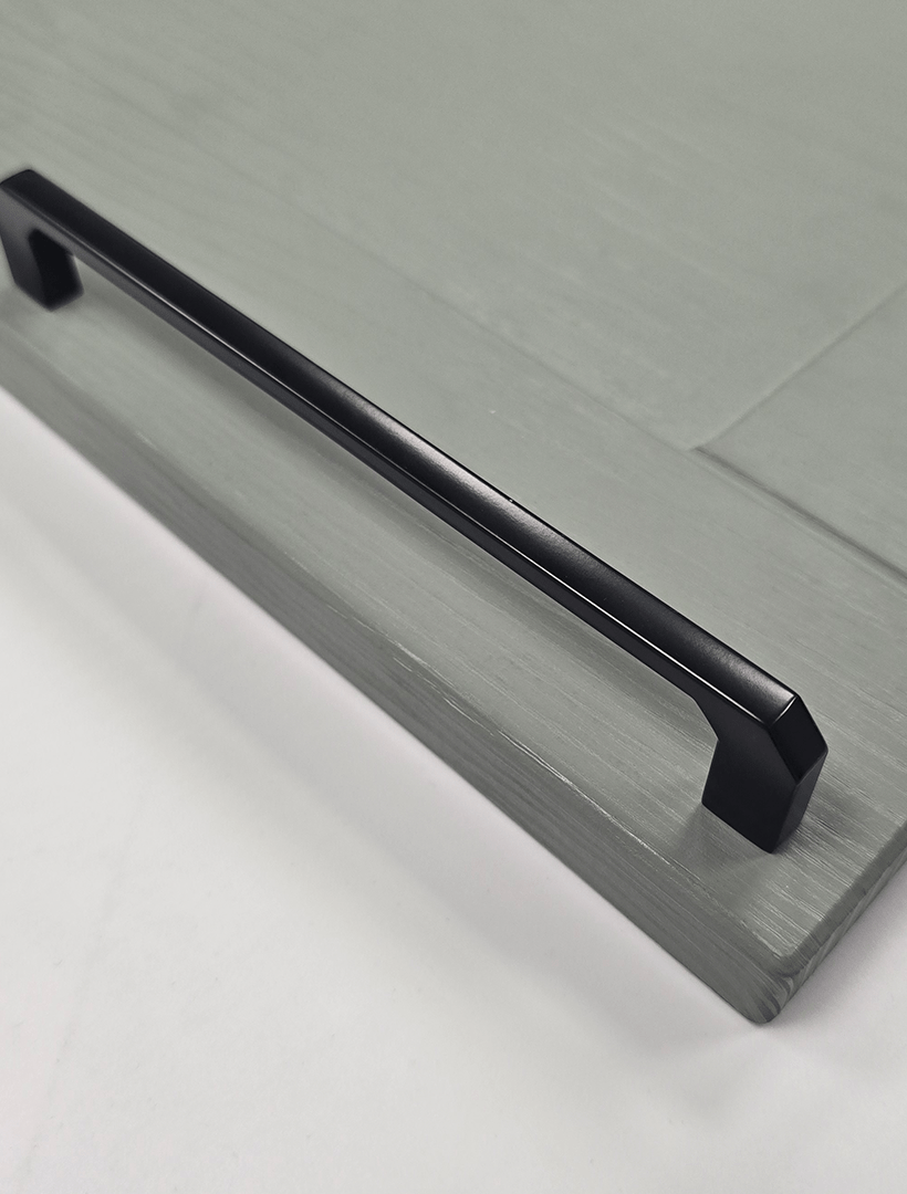 Kinloch D-Shape Cabinet Handle | Black | Aspin Collins