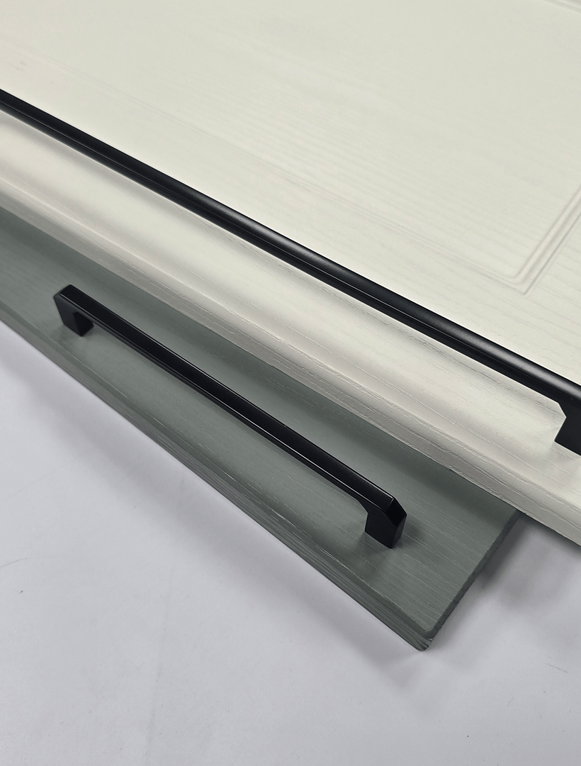 Kinloch D-Shape Cabinet Handle | Black | Aspin Collins