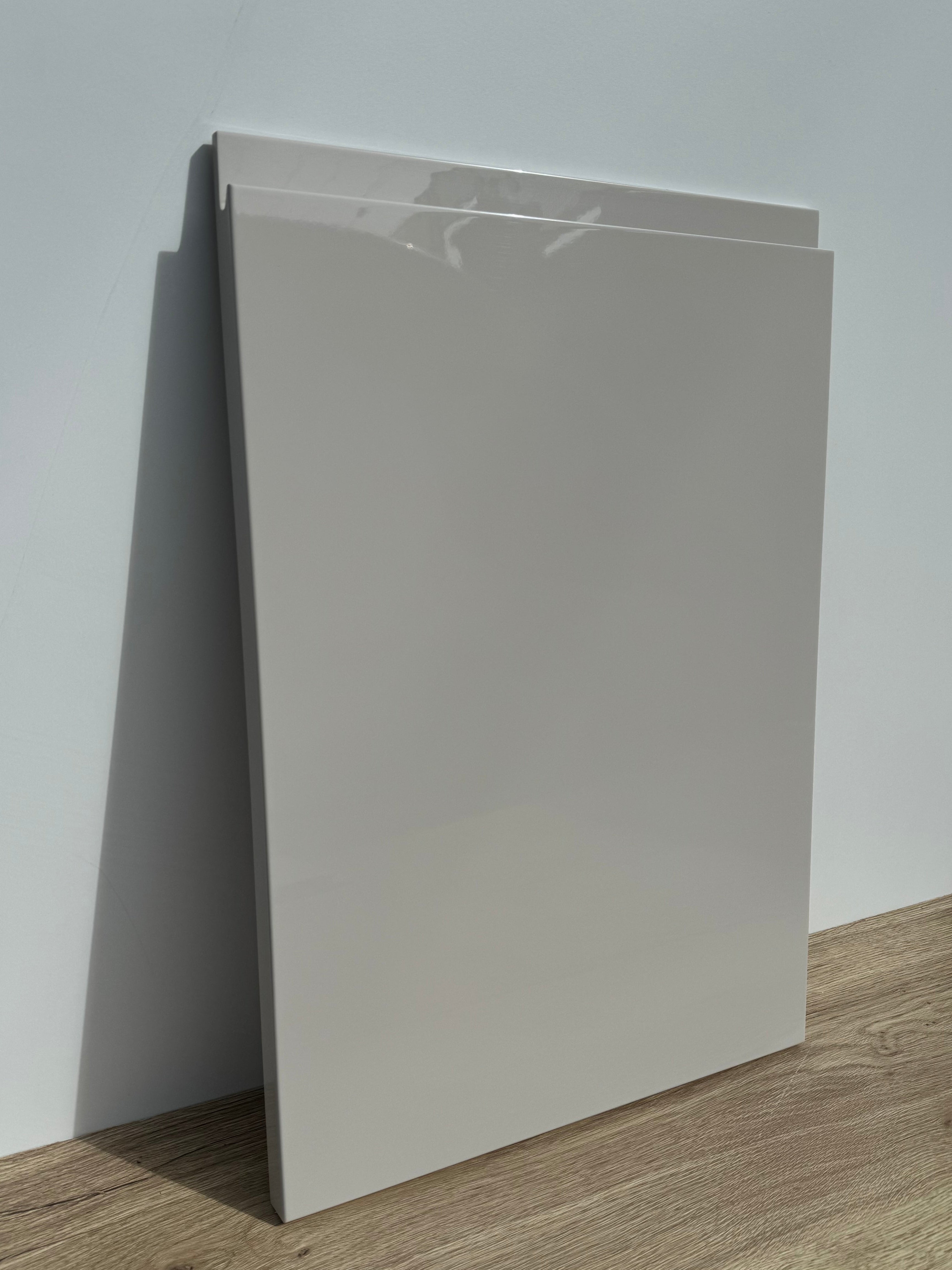 Cashmere High-Gloss Handleless Kitchen Door | Levana | Aspin Collins