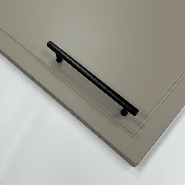 Alexandra Bar Handle Black | 160mm | Aspin Collins