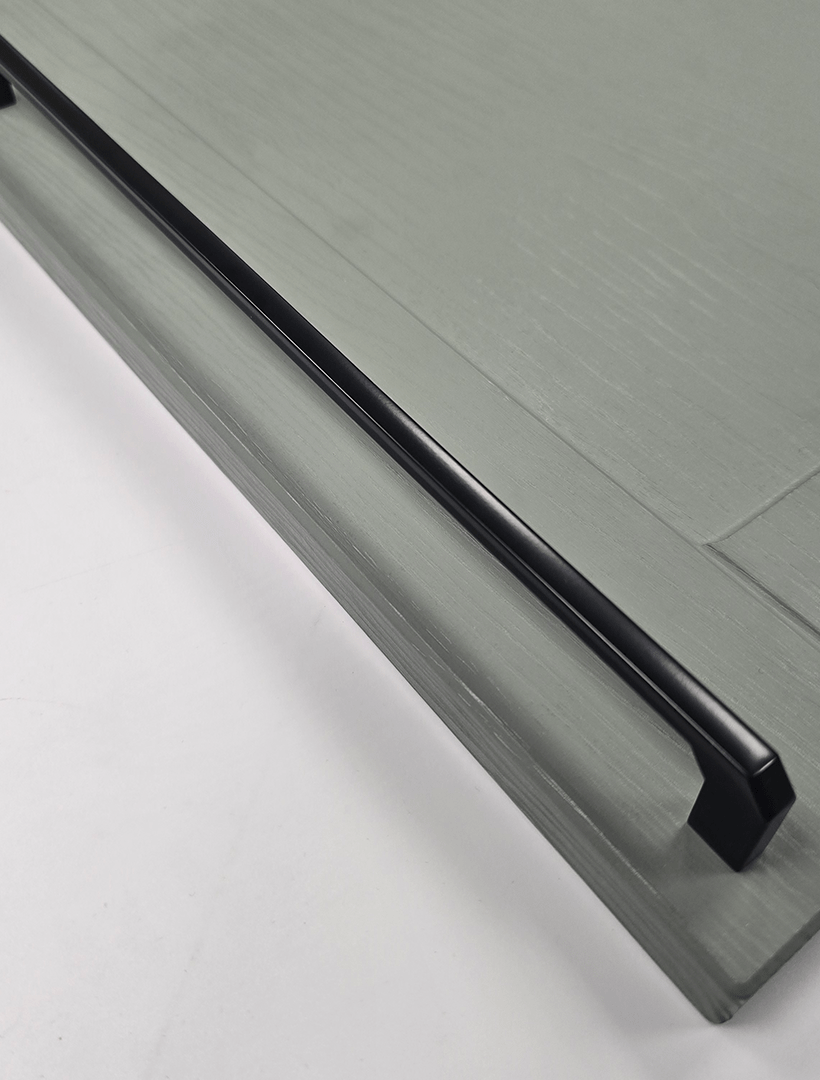 Kinloch D-Shape Cabinet Handle | Black | Aspin Collins