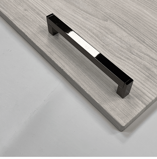 Kitchen Bar Pull Handle – Stratos | Black | Aspin Collins