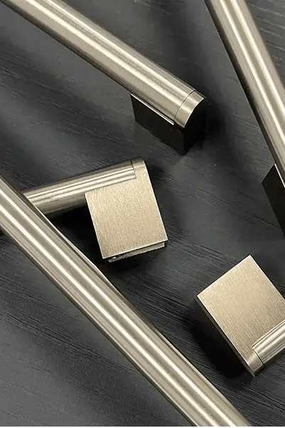 Halden Brushed Nickel D-Bar Pull Handle | Aspin Collins