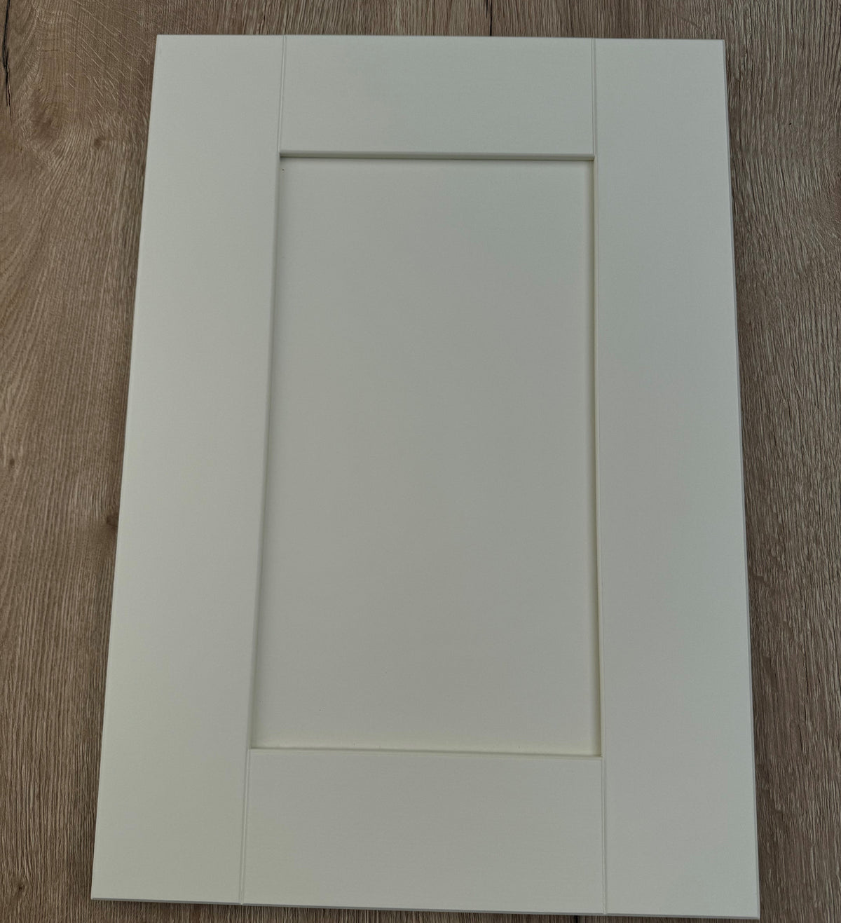 Shaker Kitchen Door - Chantilly Range - Ivory - Aspin Collins