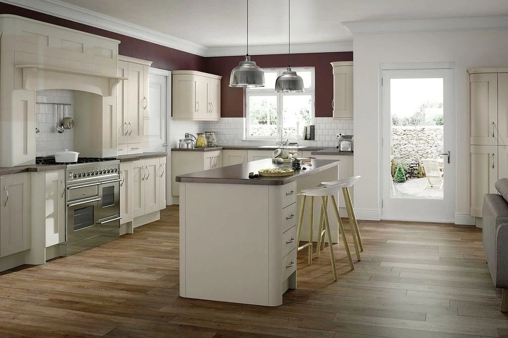 Dakar | Woodgrain Shaker Kitchen Doors | Aspin Collins