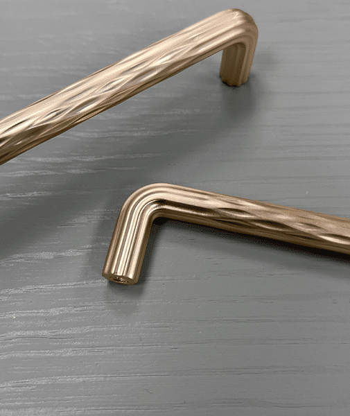 Runswick Fluted Bar Handle – Brushed Brass/Nickel | Aspin Collins