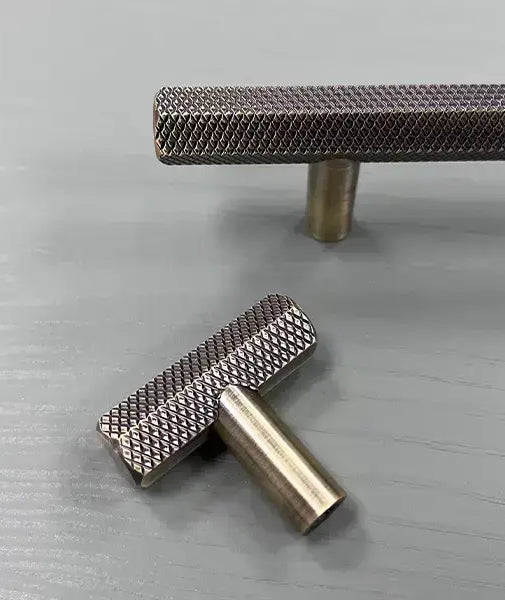 Knurled Handle & Matching Knob – Akaza | Textured & Stylish Design | Aspin Collins