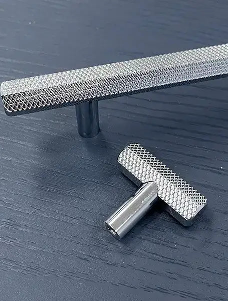 Knurled Handle & Matching Knob – Akaza | Textured & Stylish Design | Aspin Collins
