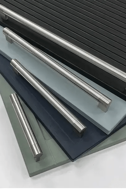 Ryecroft Brushed Nickel Long Bar Handle | Aspin Collins