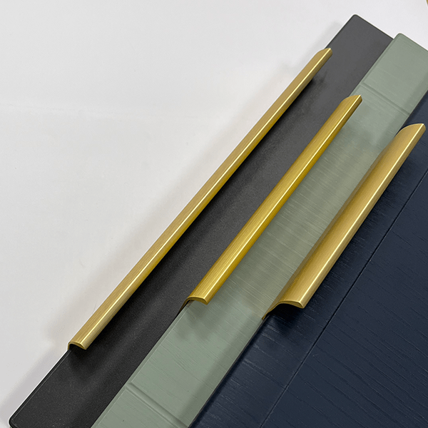 Lip Cabinet Door Handle | Sleek Handle in Black & Brushed Brass | Aspin Collins