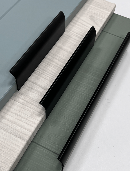 Lip Cabinet Door Handle | Sleek Handle in Black & Brushed Brass | Aspin Collins