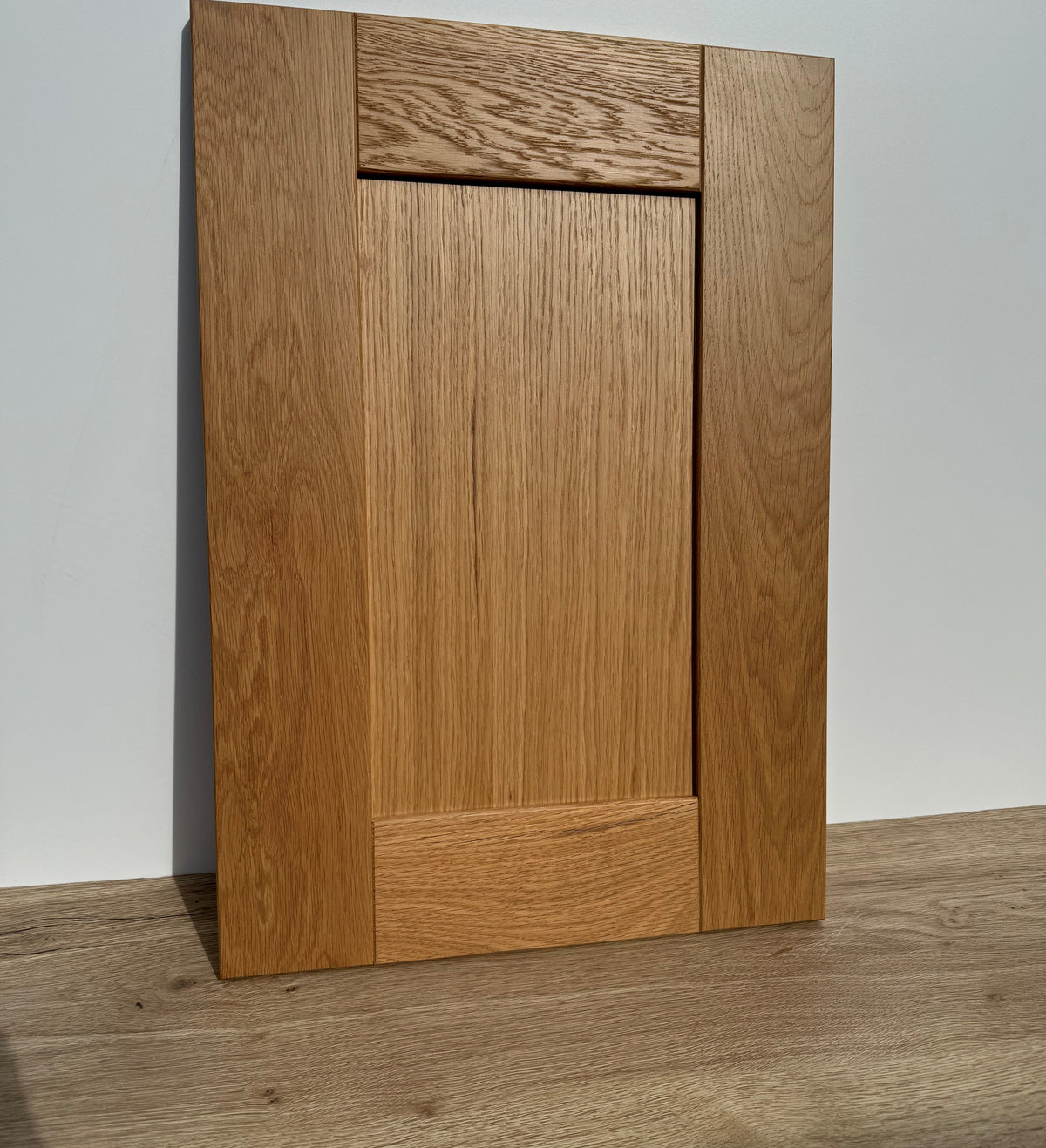 Chantilly Oak Shaker Kitchen Door | Aspin Collins