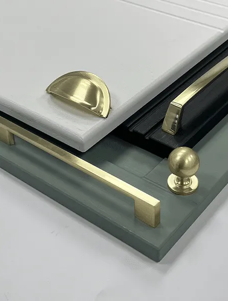 Wraysbury Coordinated Handle Collection | Brass | Aspin Collins