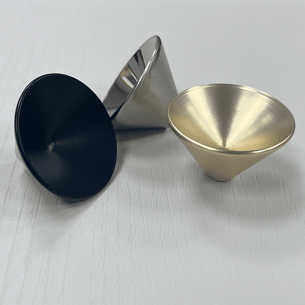 Bredbury Knob Handle – Brushed Nickel / Black / Brushed Brass | Classic Finish | Aspin Collins