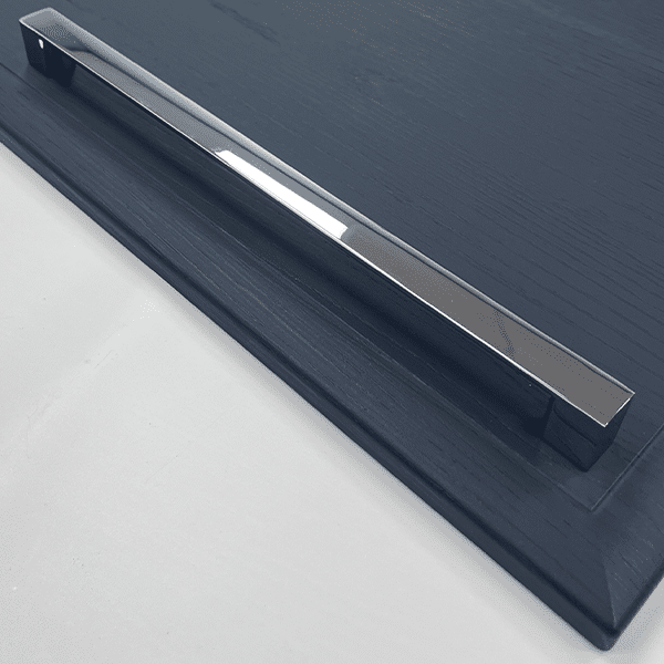 Milano D Shaped Pull Handle | Contemporary & Sleek | Aspin Collins