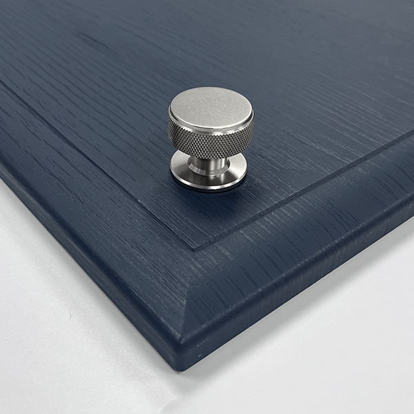 Knurled Knob – Osaka | Brushed Nickel / Black / Brushed Brass | Aspin Collins