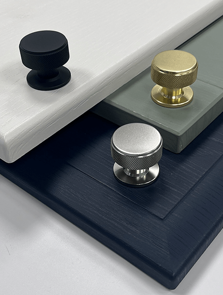 Knurled Knob – Osaka | Brushed Nickel / Black / Brushed Brass | Aspin Collins