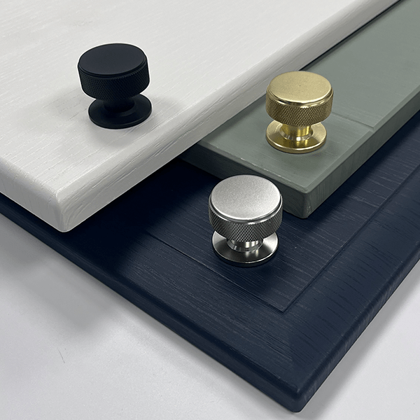 Knurled Knob – Osaka | Brushed Nickel / Black / Brushed Brass | Aspin Collins