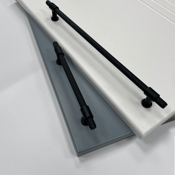 Industrial Knurled T Bar Kitchen Handle | 160mm & 320mm | Aspin Collins