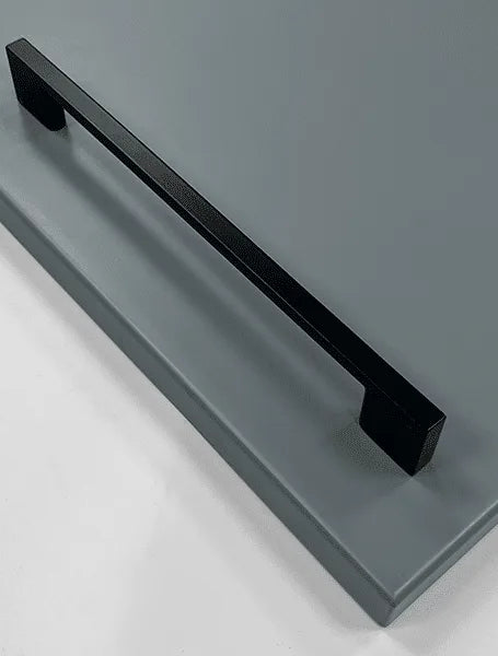 Wraysbury Coordinated Handle Collection | Black | Aspin Collins