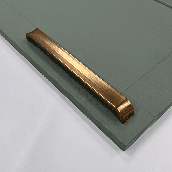 Hampton Curved Handle – Copper with Matching Knob | Aspin Collins