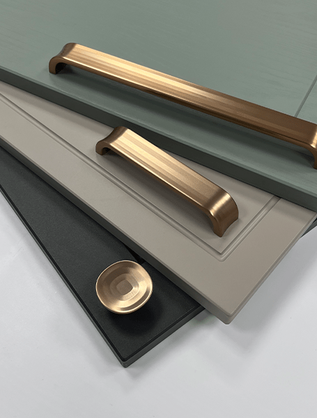 Hampton Curved Handle – Copper with Matching Knob | Aspin Collins