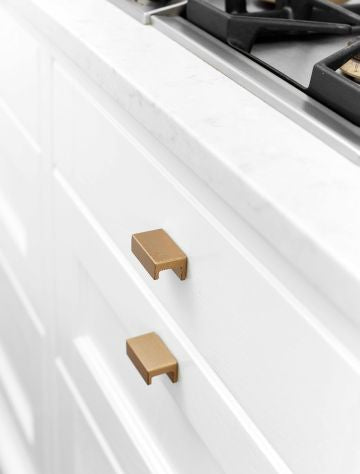 Station - Finger Pull Grip Handle & Knob | Brass, Black, Inox | Aspin Collins