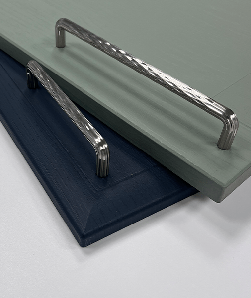 Runswick Fluted Bar Handle – Brushed Brass/Nickel | Aspin Collins