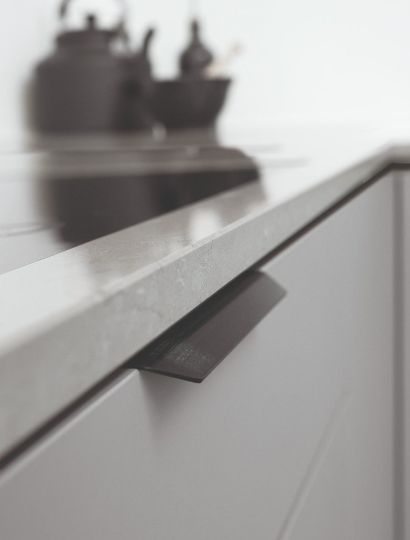 Blaze 2 - Linear Profile Handle | Anthracite, Brass, Black or Inox | Aspin Collins