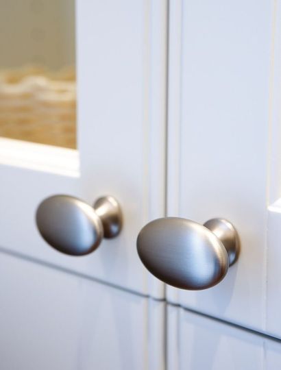 Oval Simple - Egg Shaped Cabinet Knob | Inox Look or Matt Black | Aspin Collins