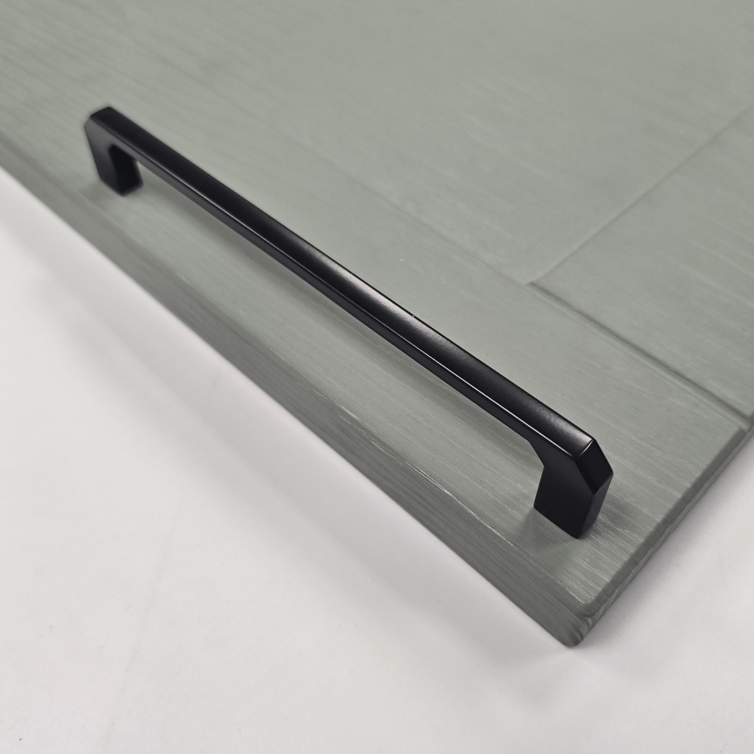 Kinloch D-Shape Cabinet Handle | Black | Aspin Collins