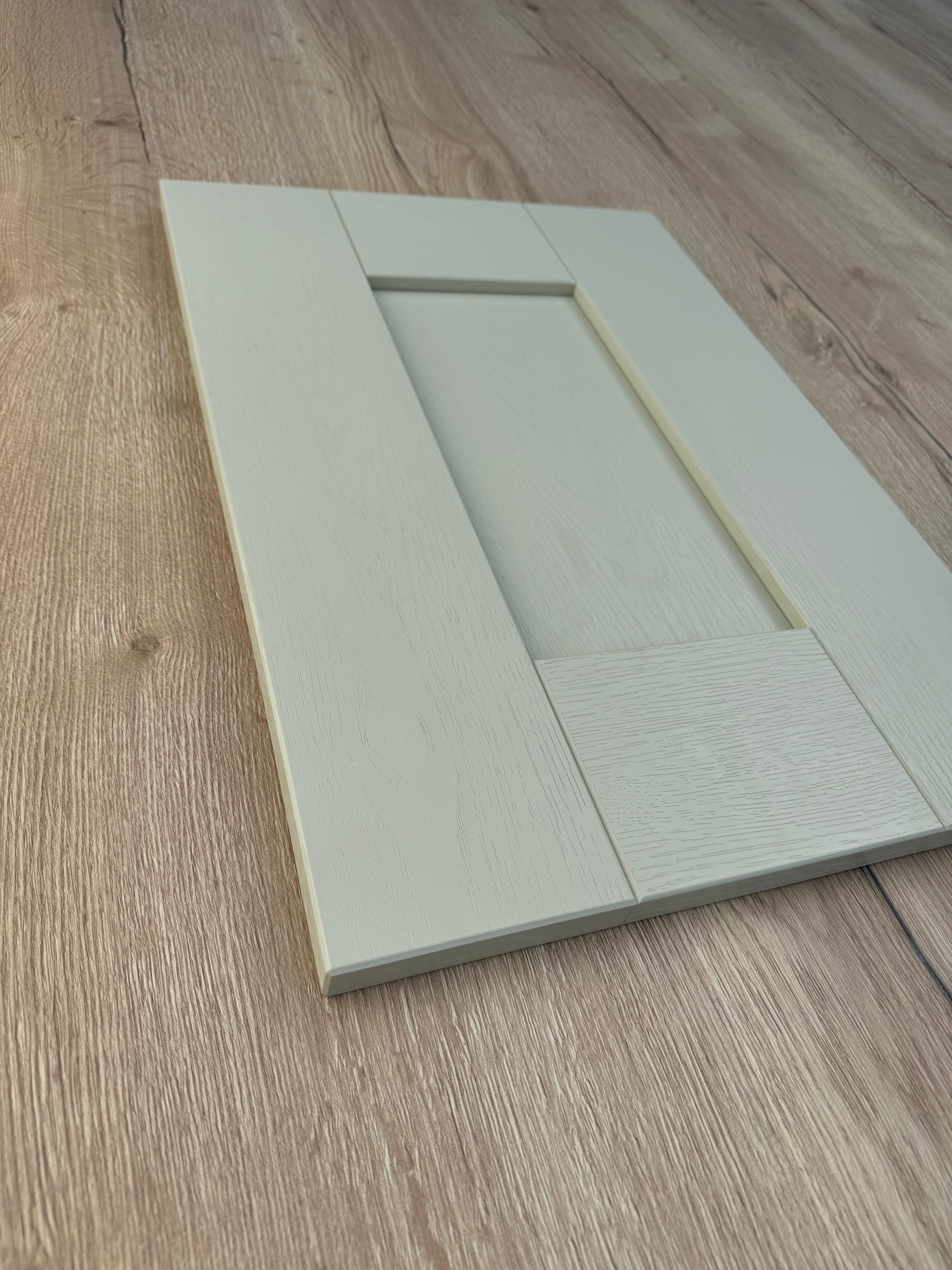 Shaker Kitchen Door - Cavallo Range - Sage Green - Aspin Collins