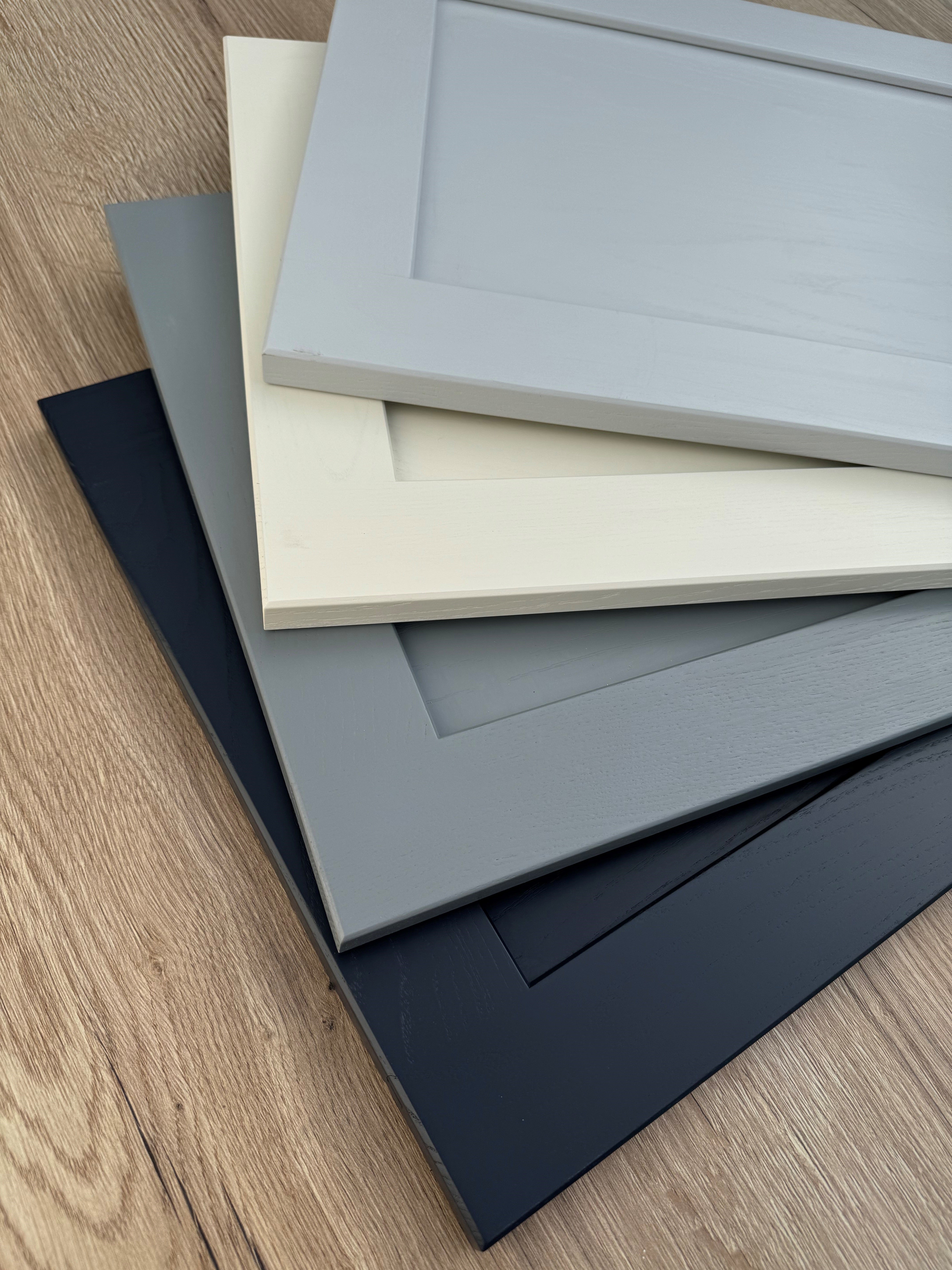 Mayfair Light Grey Shaker Kitchen Doors | Aspin Collins