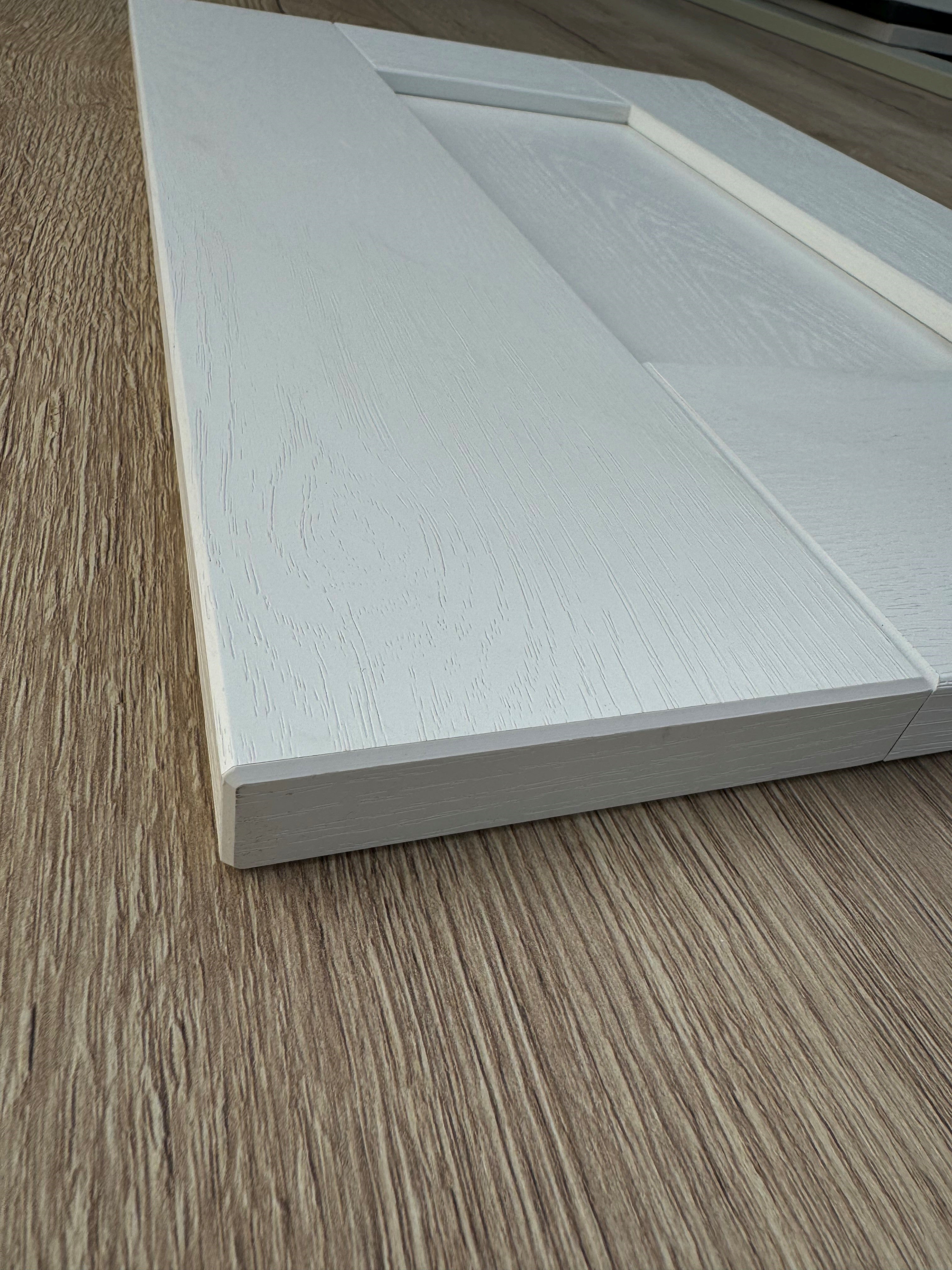 White Shaker Kitchen Door | Cavallo | Aspin Collins