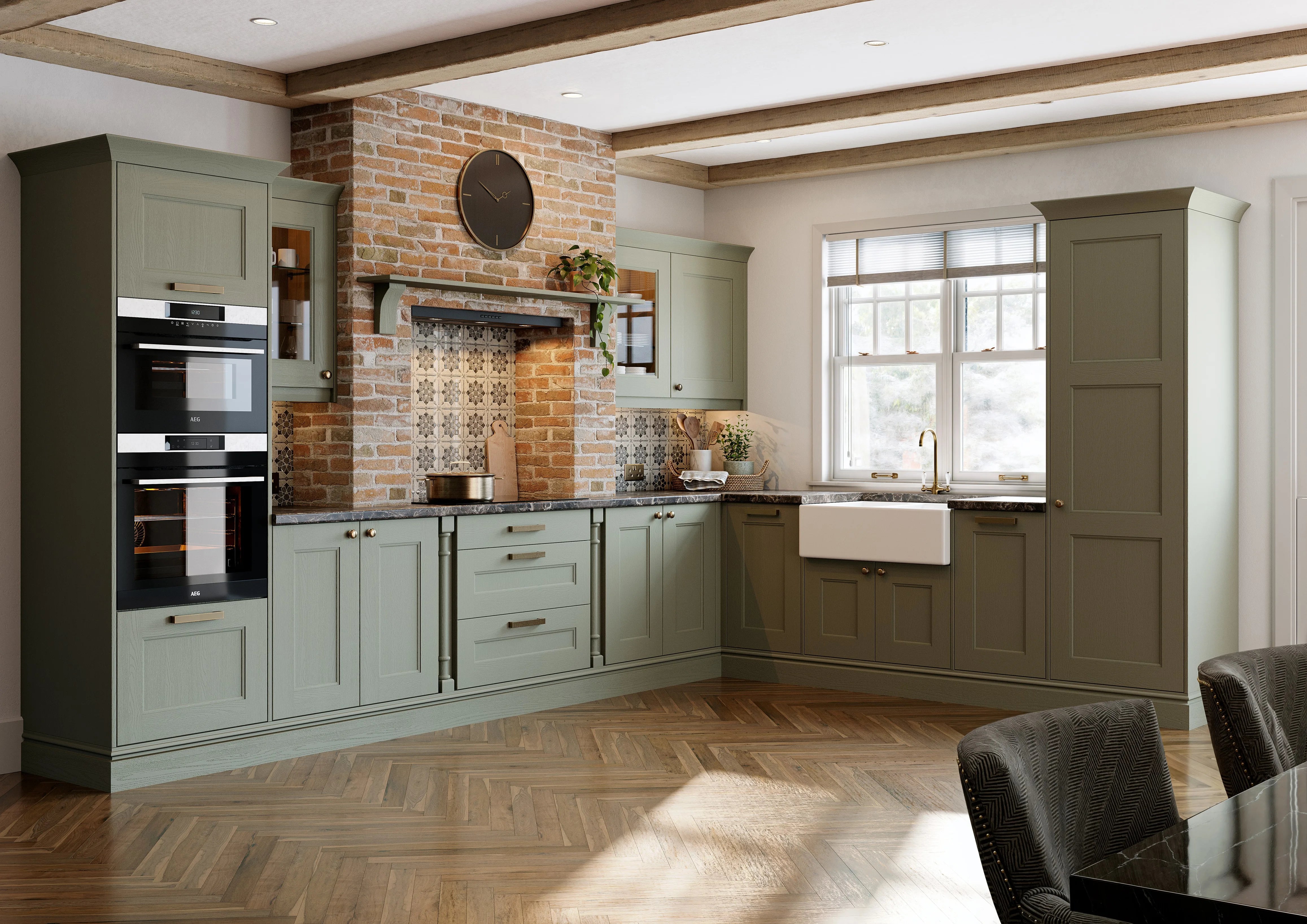 Traditional Painted Finishing Components | Reed Green | Aspin Collins