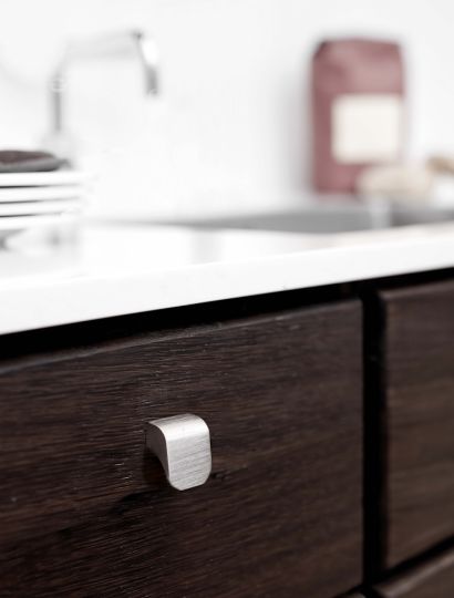 Fall - Extruded Flowing Handle & Knob | Bronze, Black or Inox | Aspin Collins 