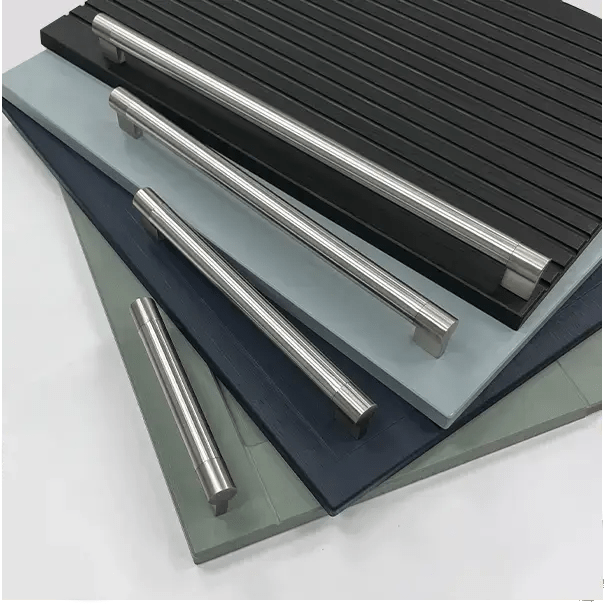 Ryecroft Brushed Nickel Long Bar Handle | Aspin Collins