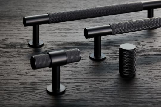 Knurled - Bexley Industrial Handle, Knob, Radio Knob & T-Knob | Aspin Collins