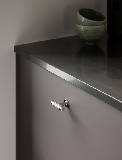 Villa - Fluted Column Handle, Round and T-Knob | Aspin Collins